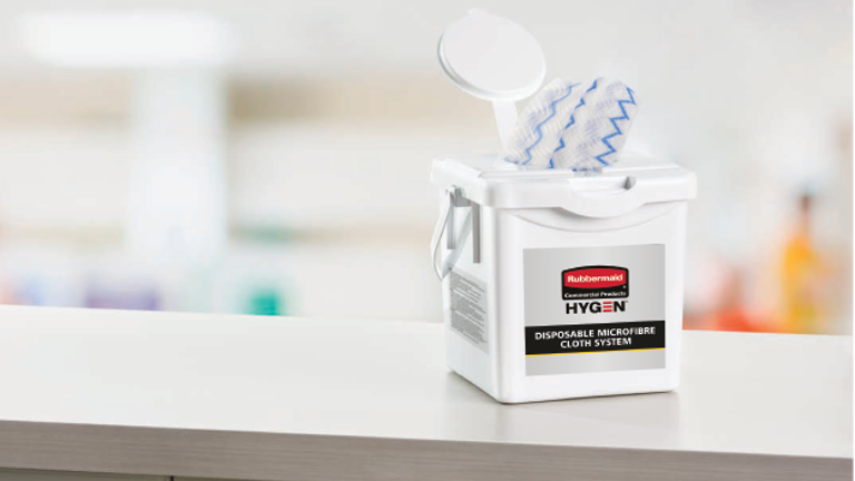 Rubbermaid HYGEN White Disposable Microfiber Cloth and Charging Tub 